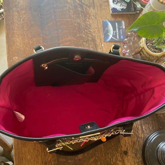 Betsey Johnson purse - Picture 9 of 13